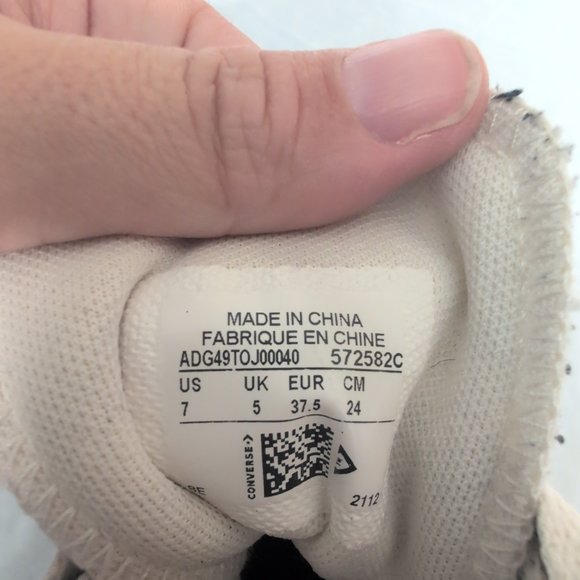 Converse Women's High-Top Lug Sole Sneakers Size 7 - Brown/Print - Picture 9 of 9